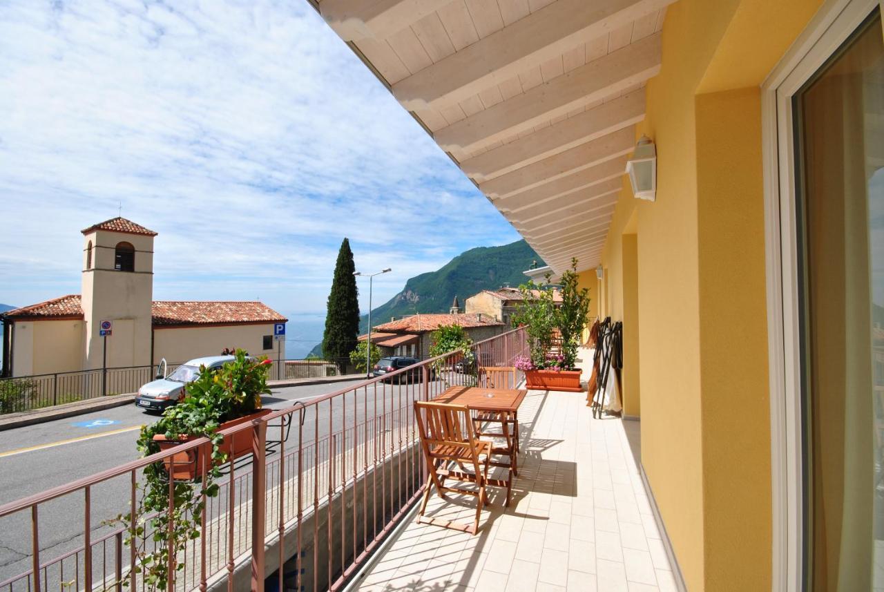 Appartamenti San Pietro - Hotel Gallo Tignale Exterior foto