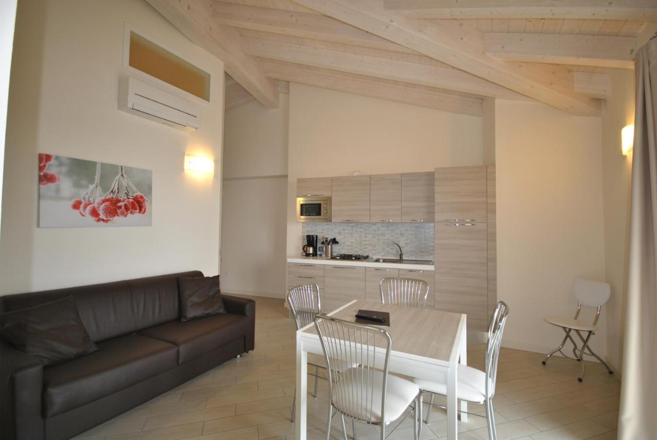 Appartamenti San Pietro - Hotel Gallo Tignale Exterior foto